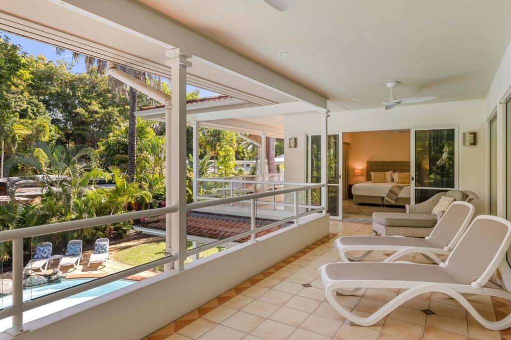 17 Solander Blvd - Beachside Home Sleeps 14 Guests Port Douglas Dış mekan fotoğraf